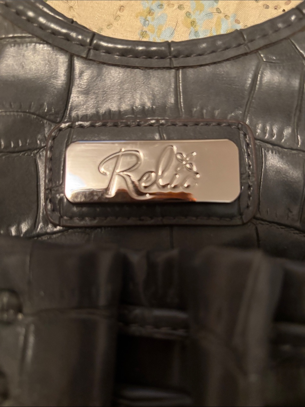 Relic Gray Croc-Embossed Tote Handbag - Picture 2 of 13